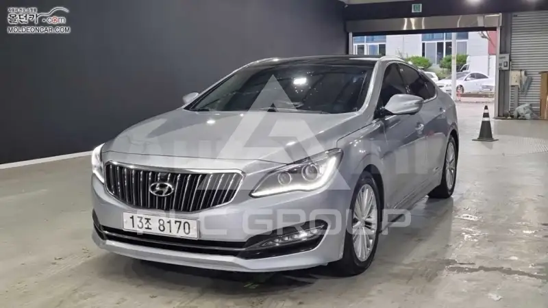 2015 Hyundai Aslan