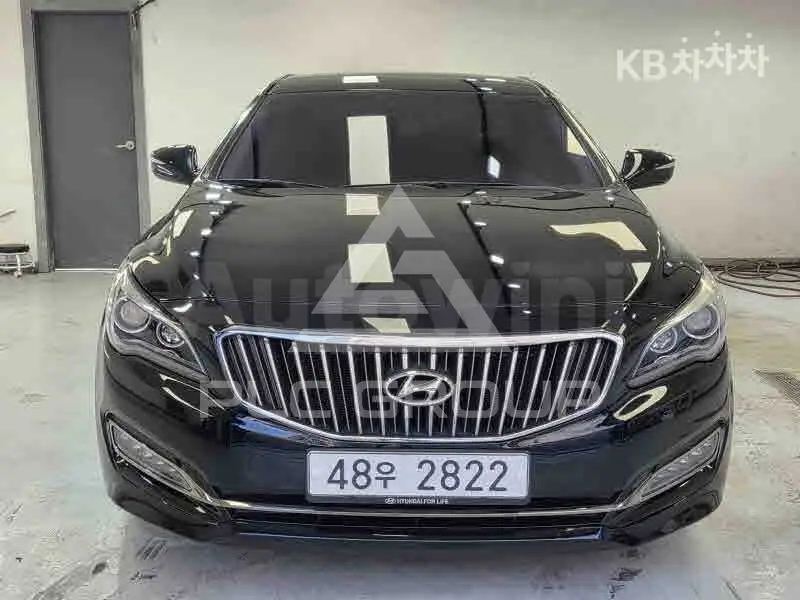 2015 Hyundai Aslan