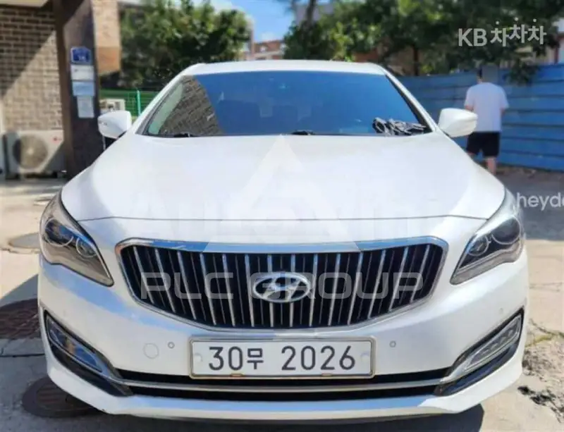 2015 Hyundai Aslan