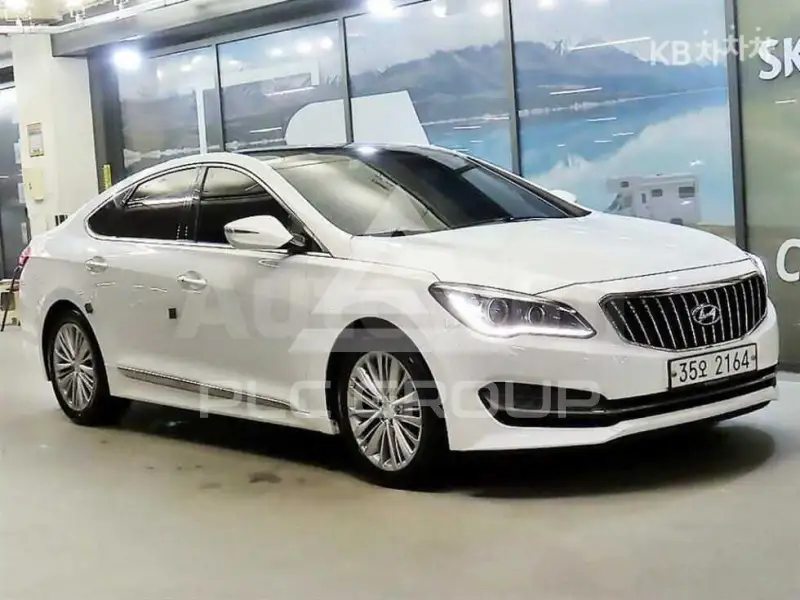 2015 Hyundai Aslan