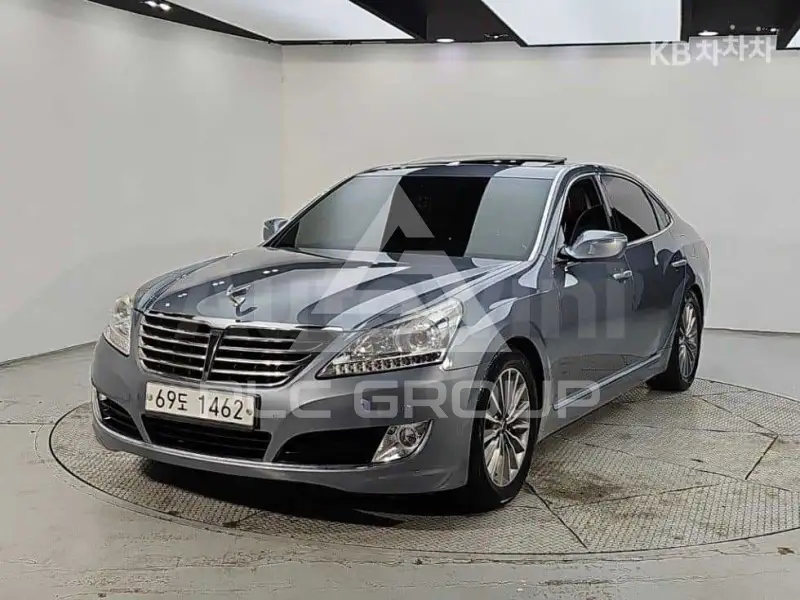 2015 Hyundai Equus