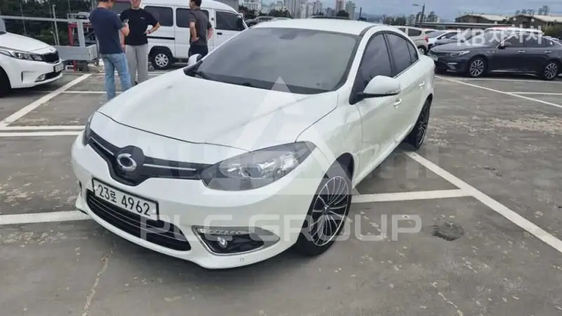 2015 Renault SM3