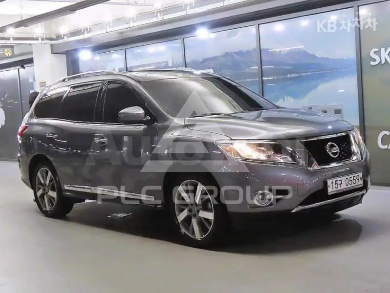 2016 Nissan PATHFINDER