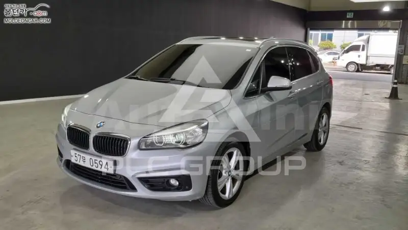 2016 BMW 218