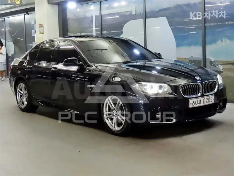 2016 BMW 523