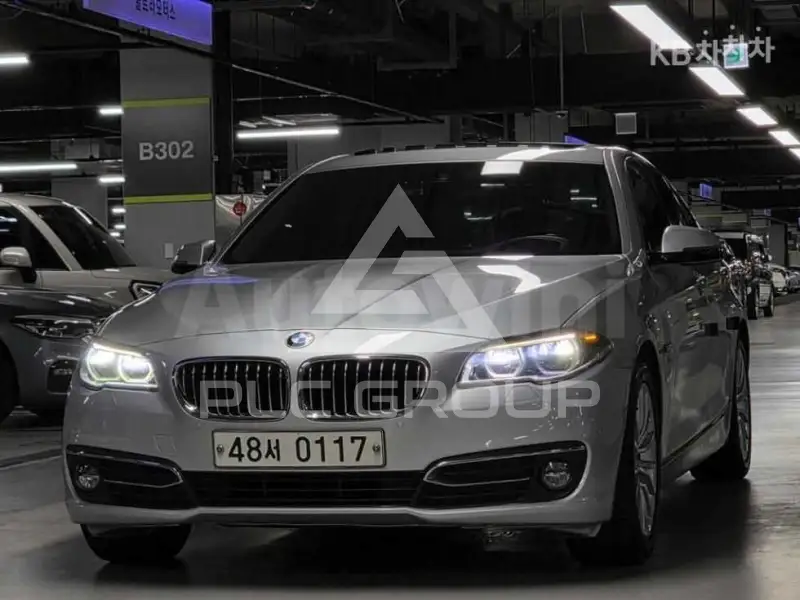 2016 BMW 523