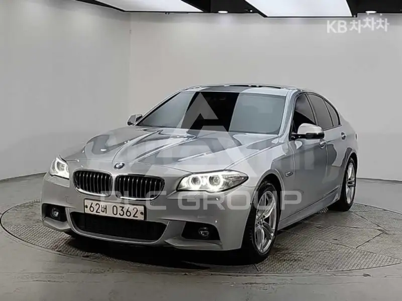 2016 BMW 523