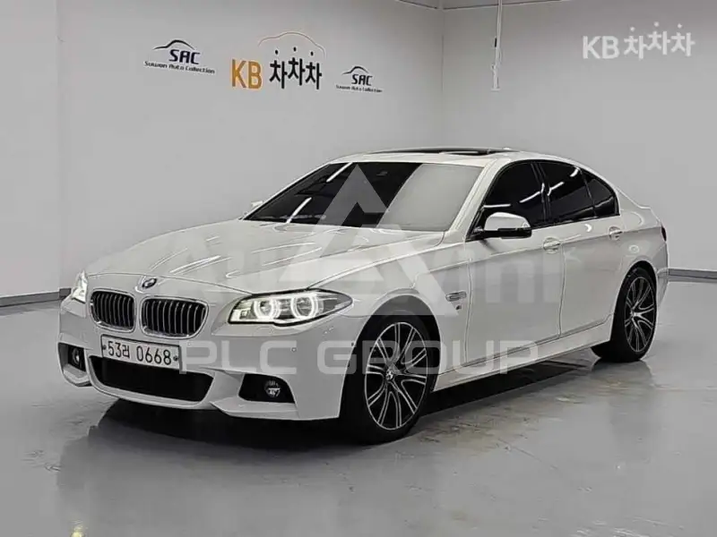2016 BMW 523