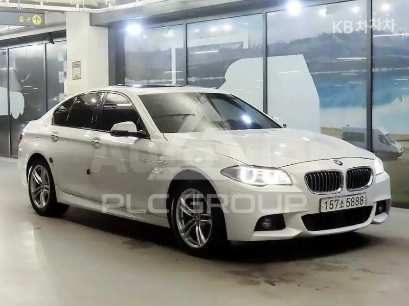 2016 BMW 523