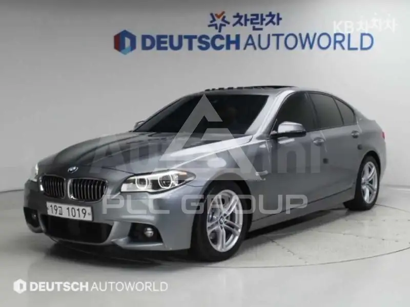 2016 BMW 523