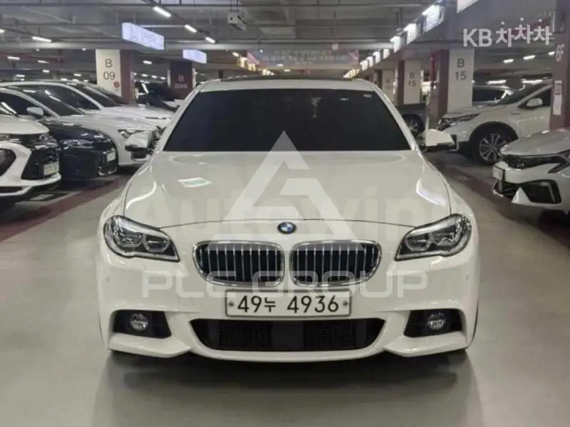 2016 BMW 523