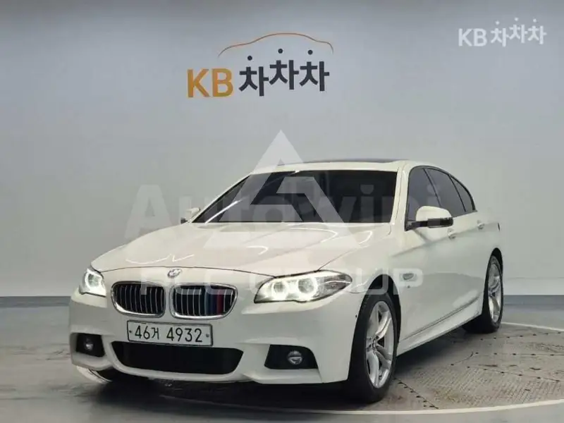 2016 BMW 523