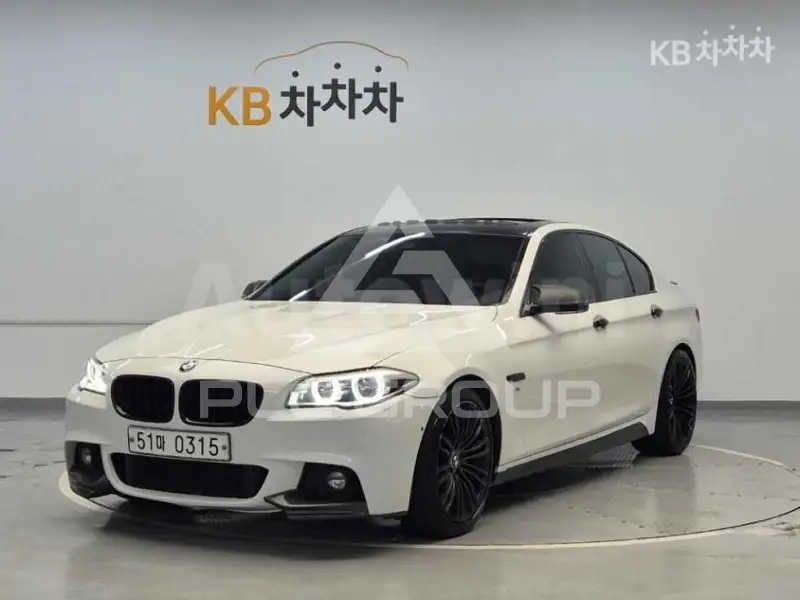 2016 BMW 523