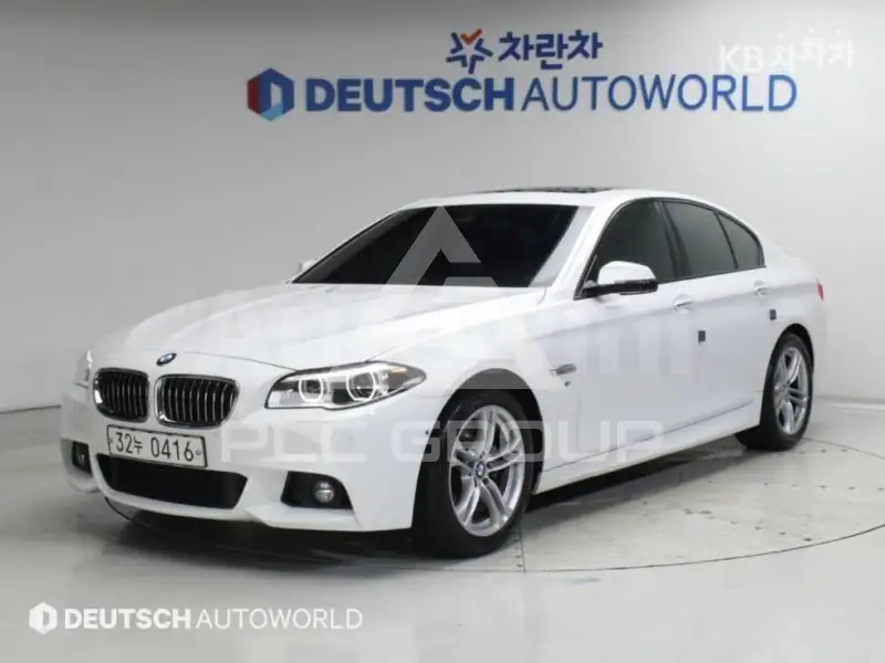 2016 BMW 523