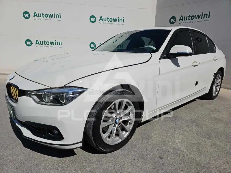 2016 BMW 330