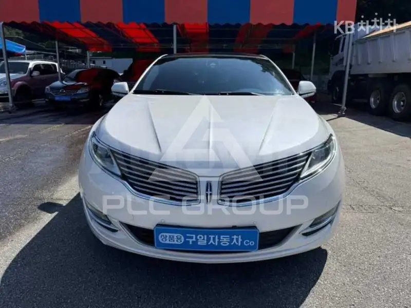 2016 Lincoln MKZ