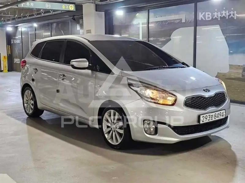 2016 KIA Carens