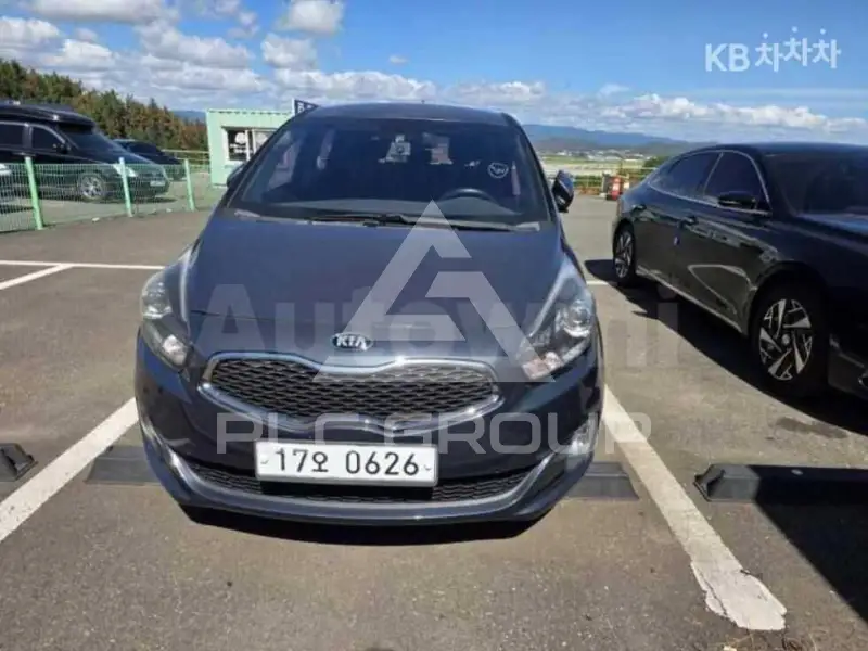 2016 KIA Carens