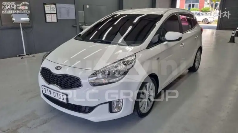 2016 KIA Carens