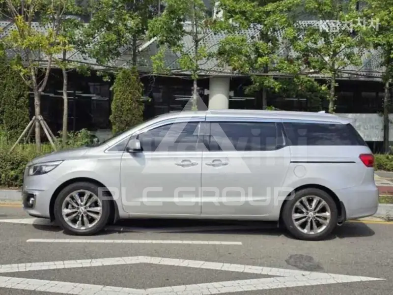 2016 KIA Carnival