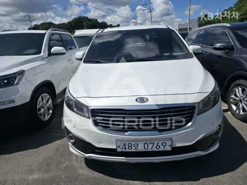 2016 KIA Carnival