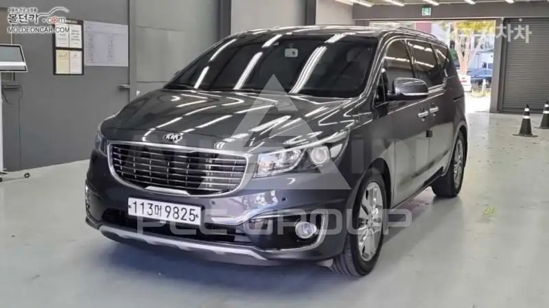 2016 KIA Carnival