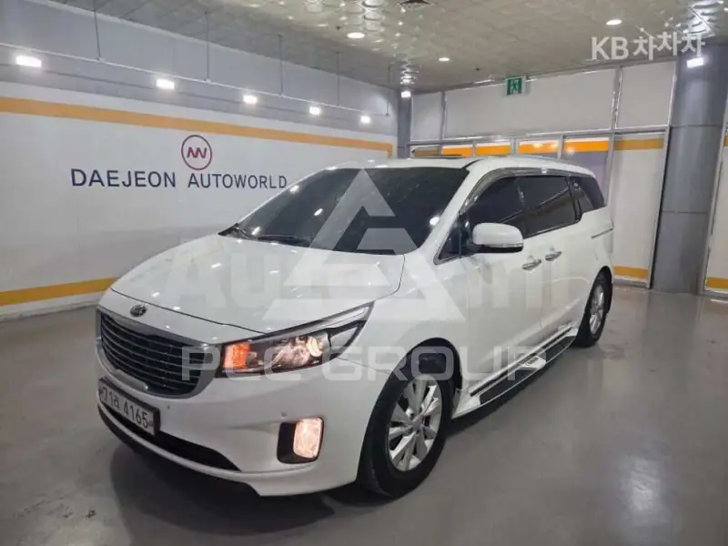 2016 KIA Carnival