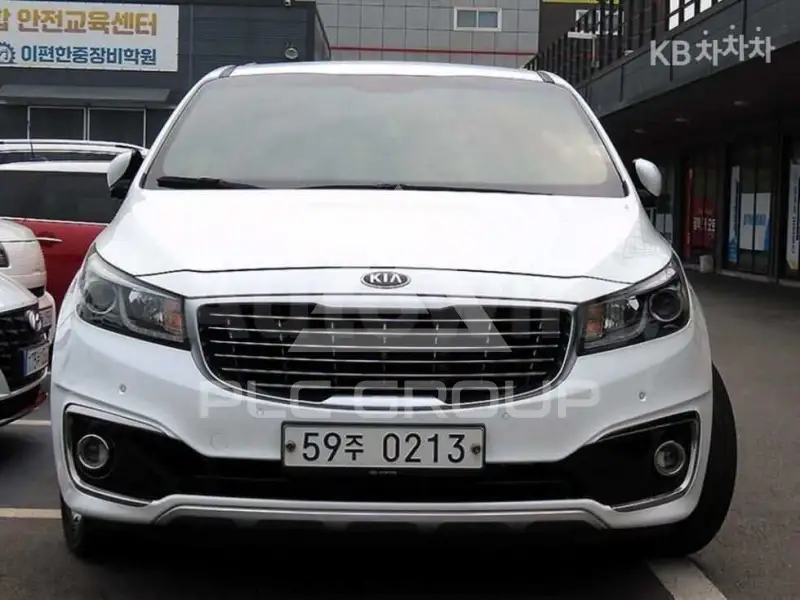 2016 KIA Carnival