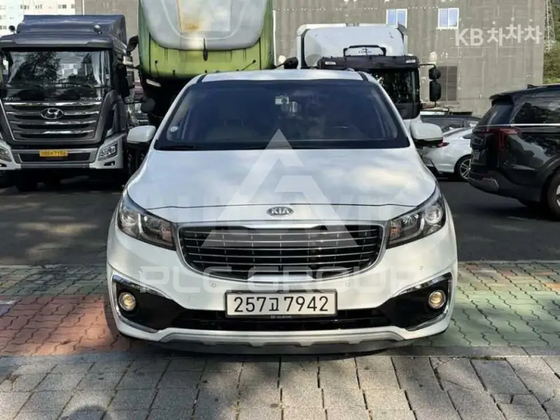 2016 KIA Carnival
