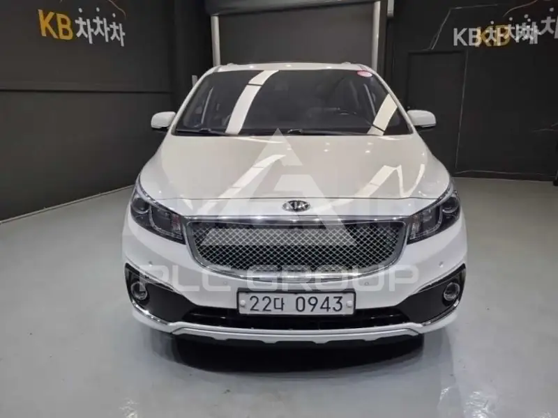 2016 KIA Carnival