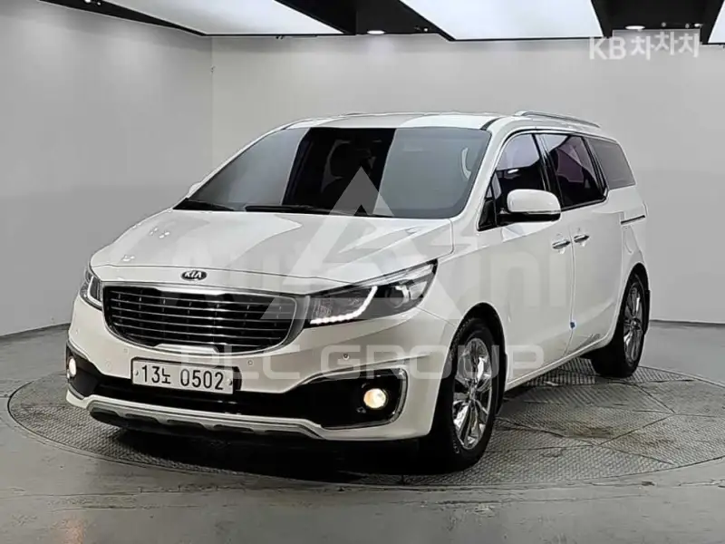 2016 KIA Carnival