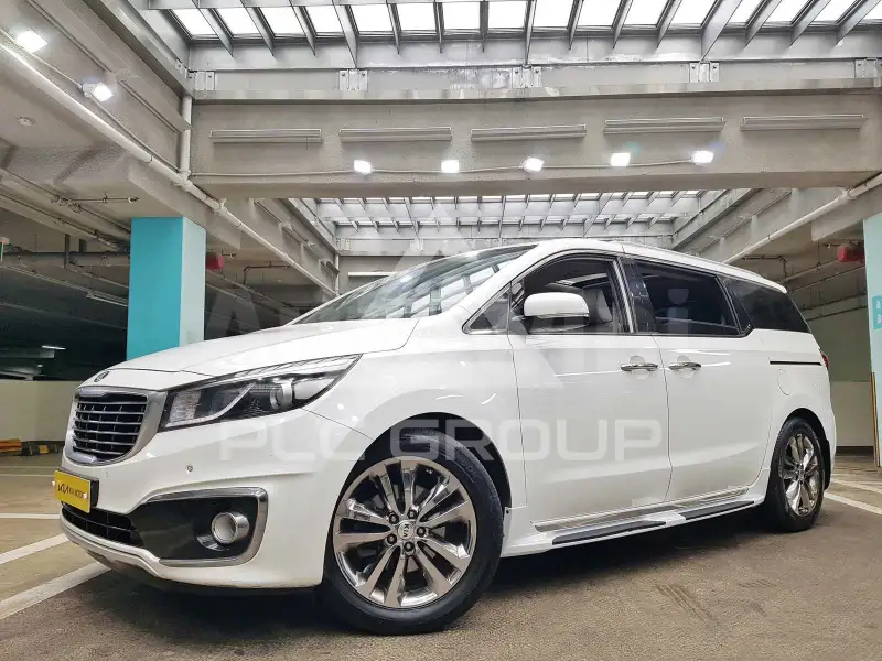 2016 KIA Carnival