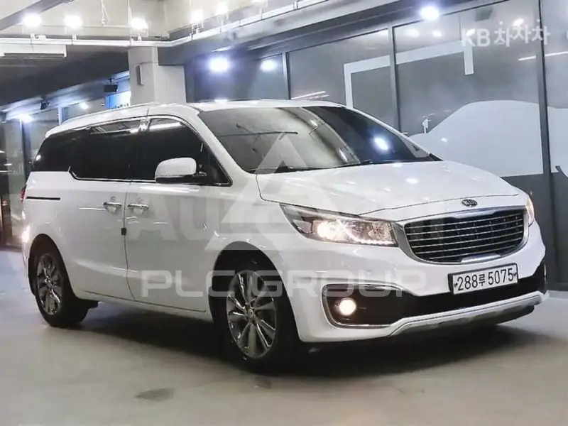 2016 KIA Carnival