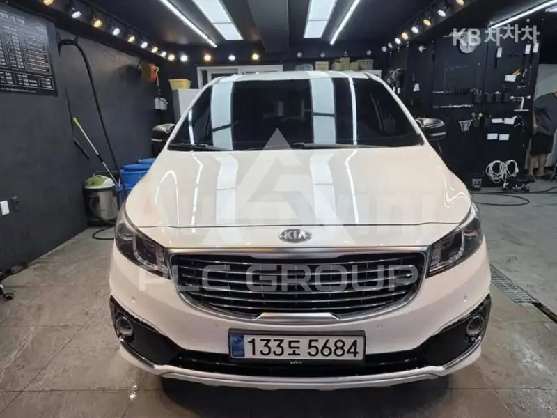 2016 KIA Carnival