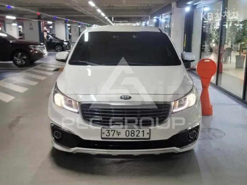 2016 KIA Carnival