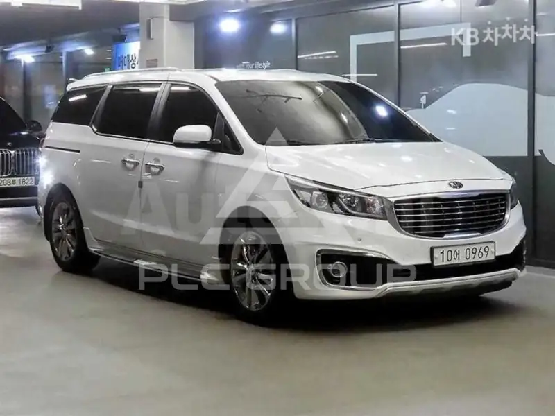 2016 KIA Carnival