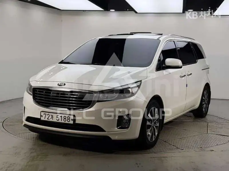 2016 KIA Carnival