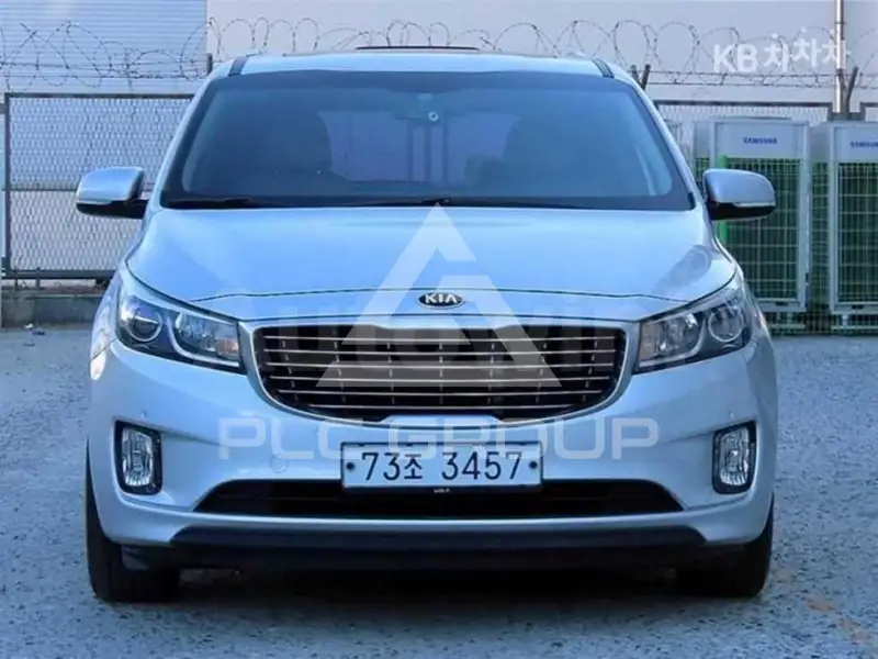 2016 KIA Carnival