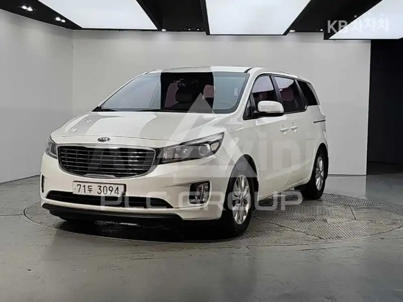 2016 KIA Carnival