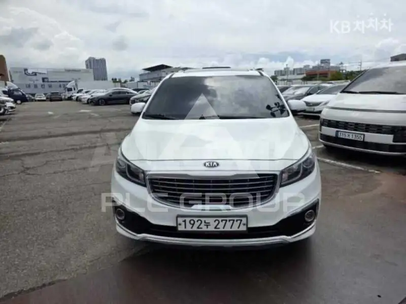2016 KIA Carnival