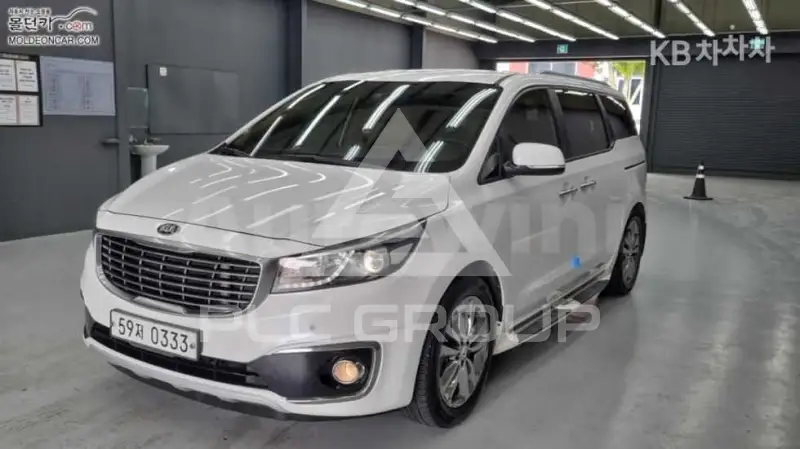 2016 KIA Carnival