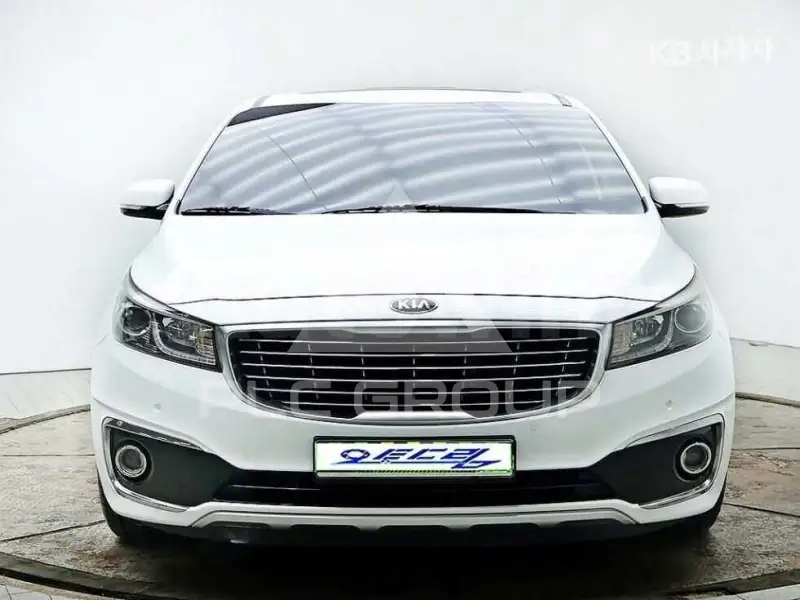 2016 KIA Carnival