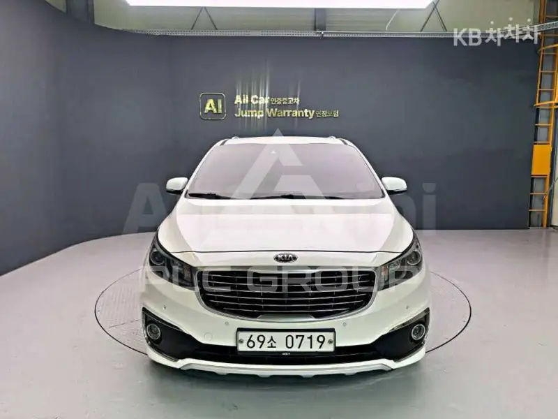 2016 KIA Carnival
