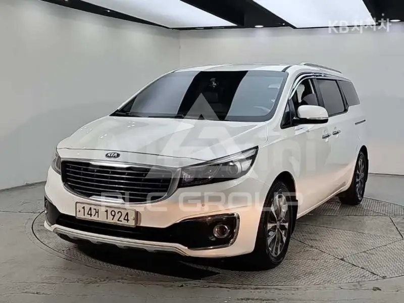 2016 KIA Carnival