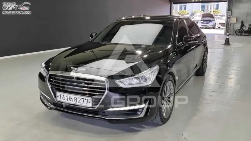 2016 Genesis EQ900