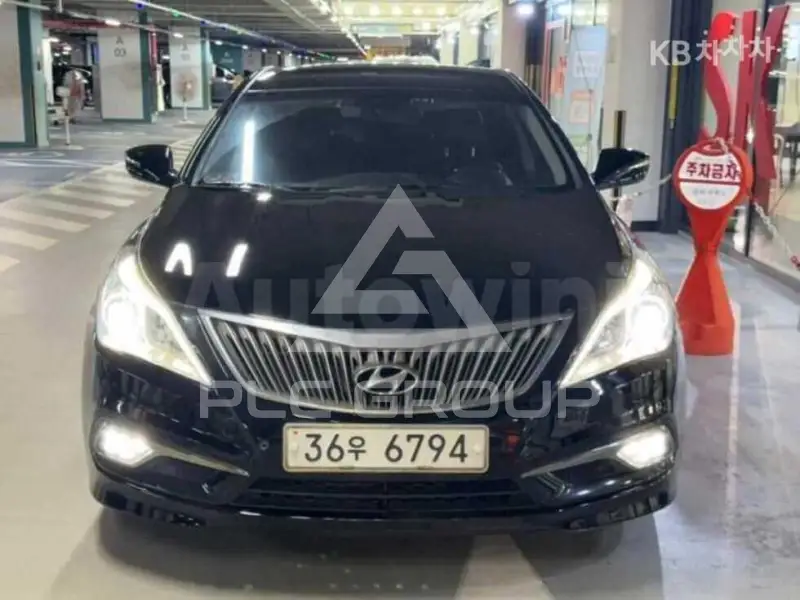 2016 Hyundai Grandeur