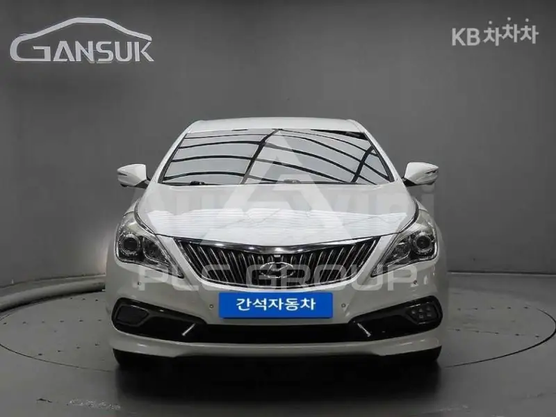 2016 Hyundai Grandeur