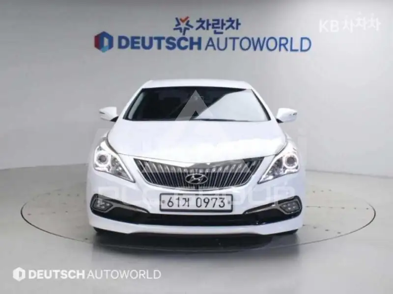 2016 Hyundai Grandeur
