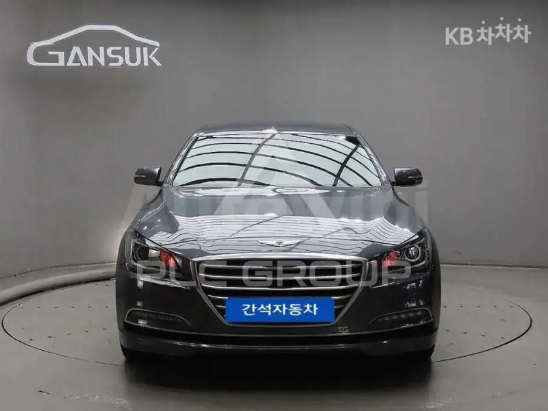 2016 Hyundai Genesis