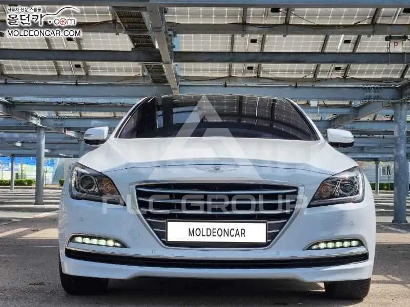 2016 Hyundai Genesis
